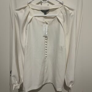 Banana Republic White Long Sleeve button front  Blouse